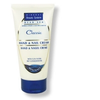 Hand- und Nagelcreme, 150 ml